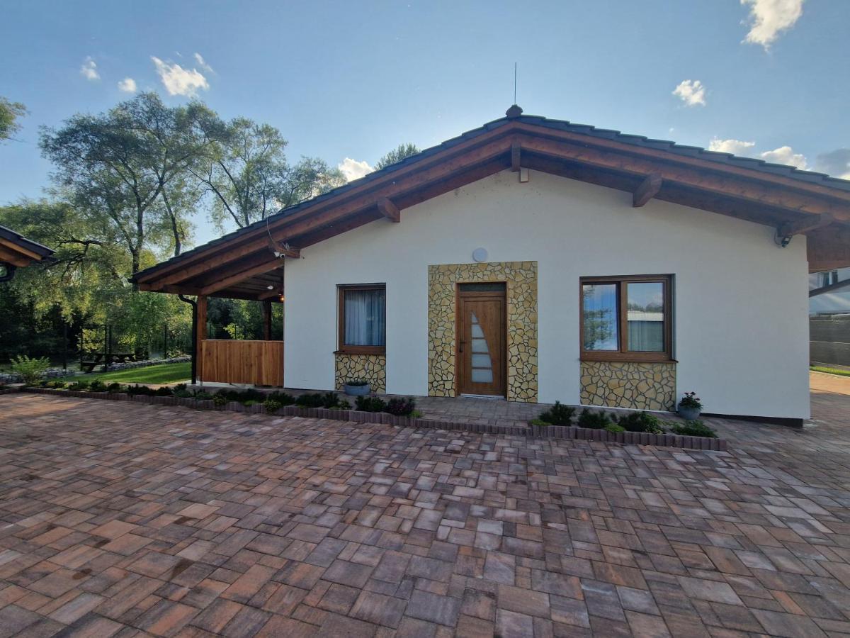 Villa Garden Bešeňová Exteriér fotografie