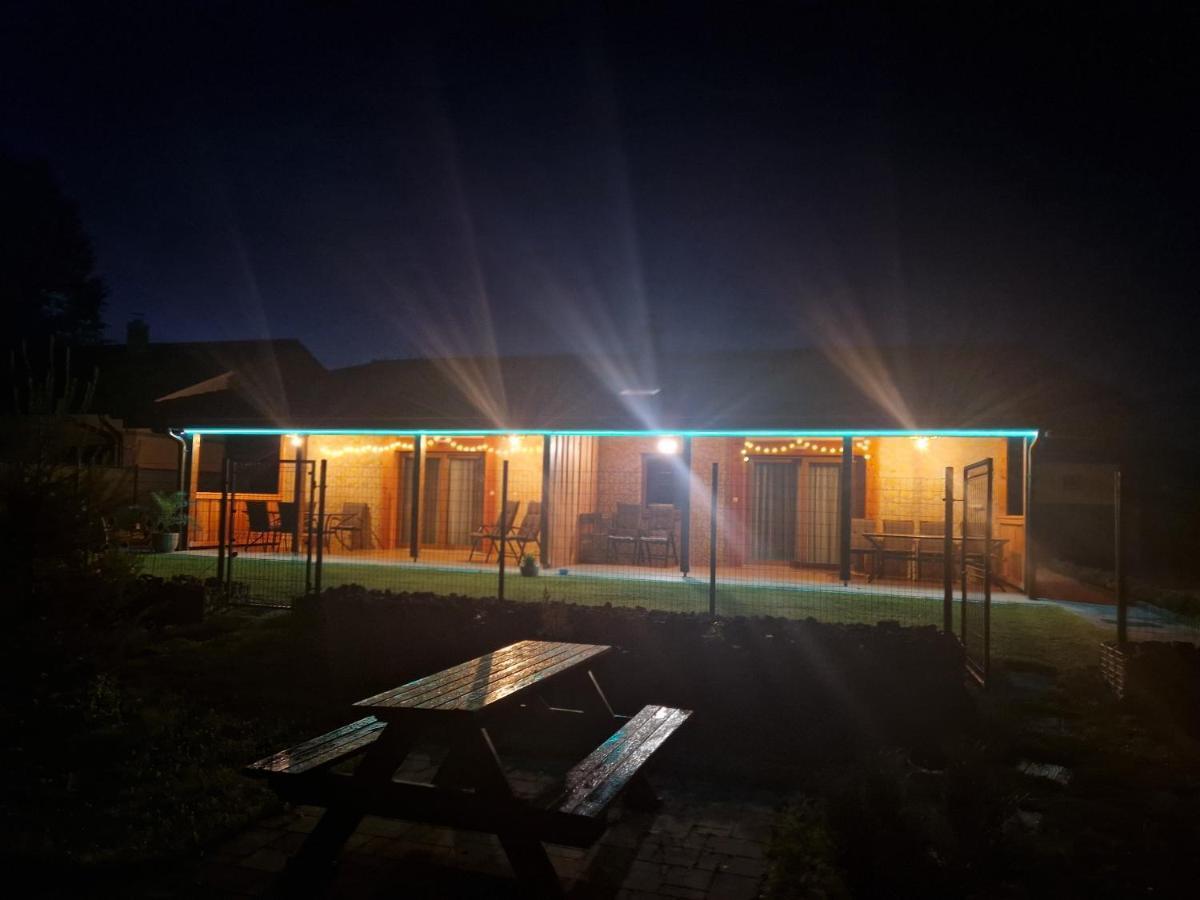 Villa Garden Bešeňová Exteriér fotografie