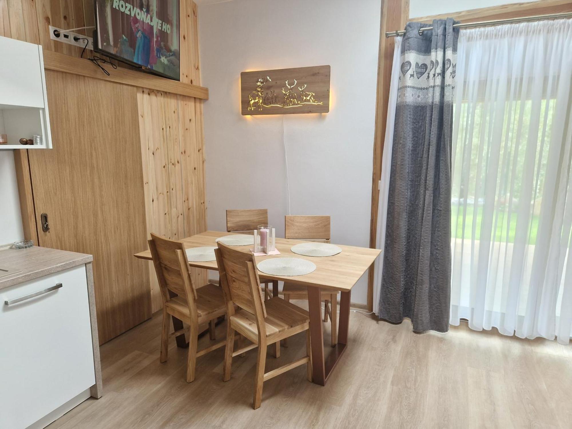 Villa Garden Bešeňová Exteriér fotografie