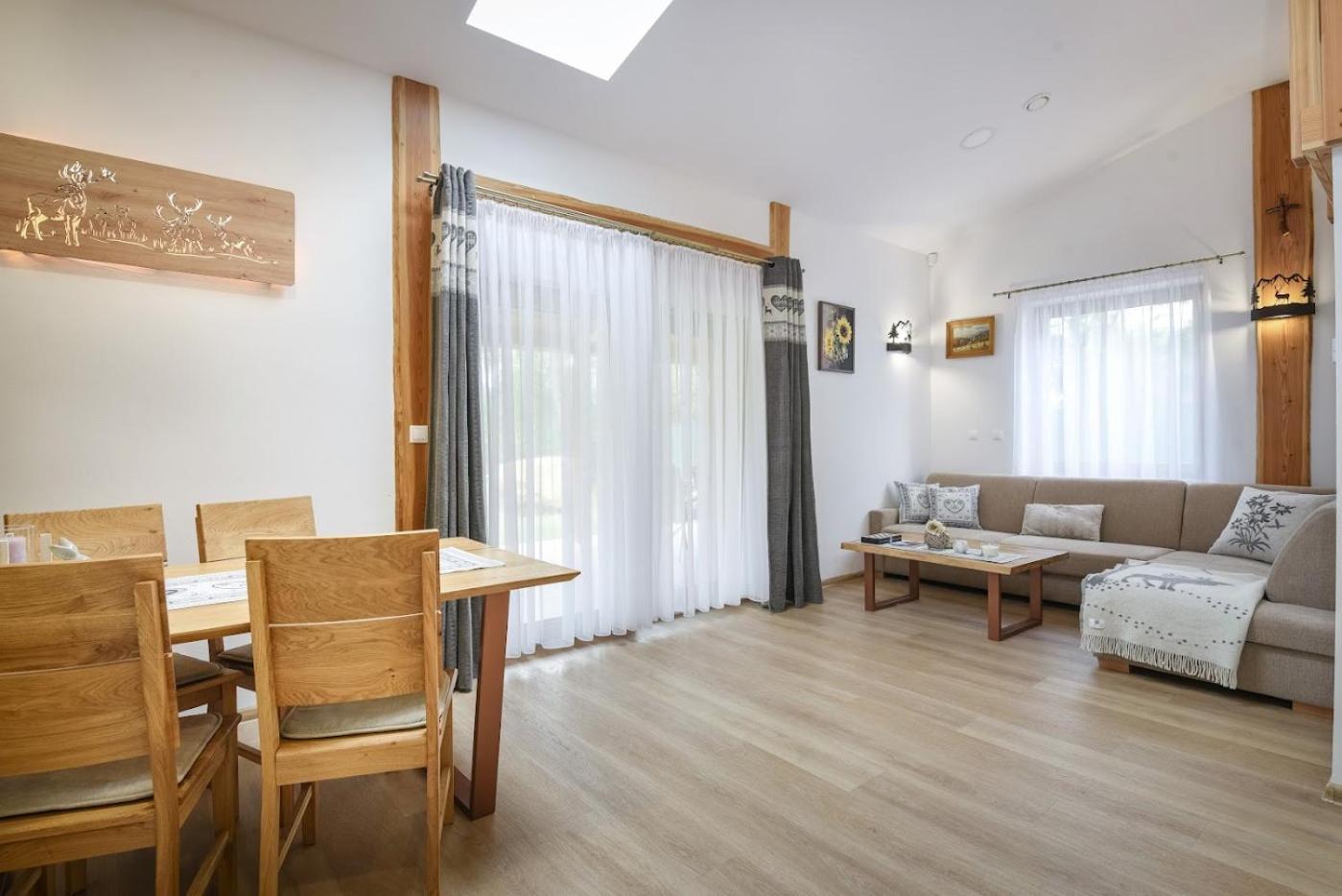 Villa Garden Bešeňová Exteriér fotografie